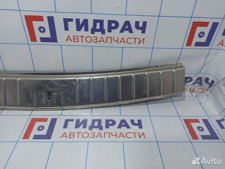 Обшивка багажника на заднюю панель Porsche Cayenne