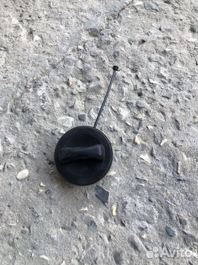 Крышка от бензобака на Mersedes Benz 222