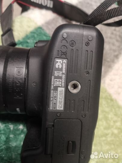 Зеркальный фотоаппарат canon ds126491