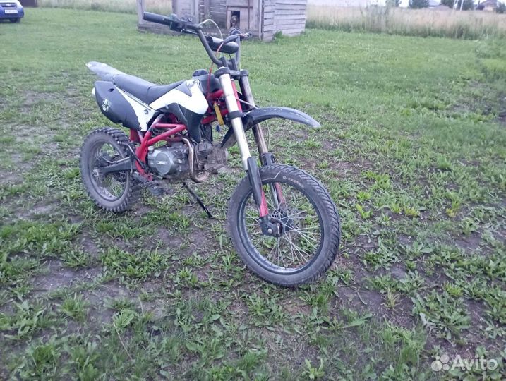 Продаю ttr125