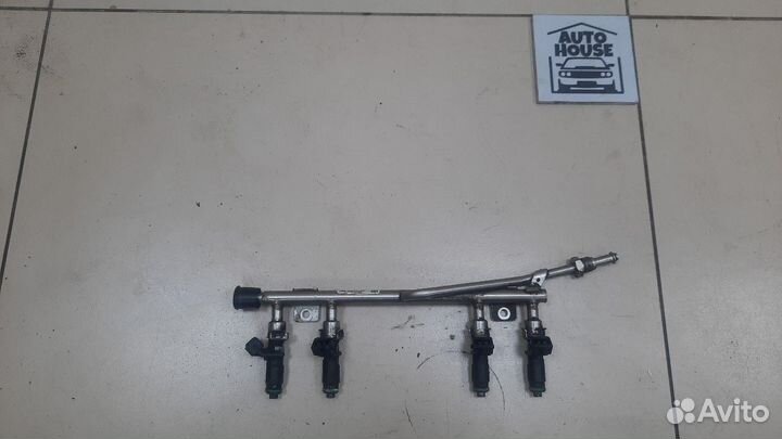 Рейка топливная (рампа) LADA 2111