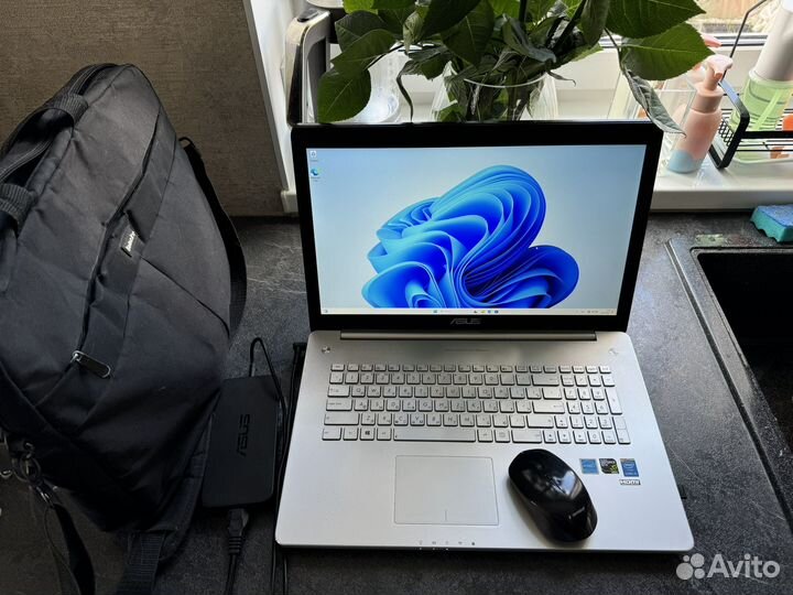 Ноутбук asus N750JK RAM 12 SSD 256 HDD 1 TB