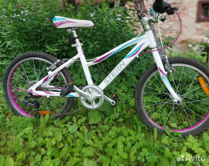 Велосипед Stern Leeloo Street 20