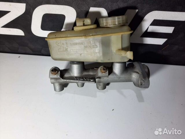 Главный тормозной цилиндр Volvo 960