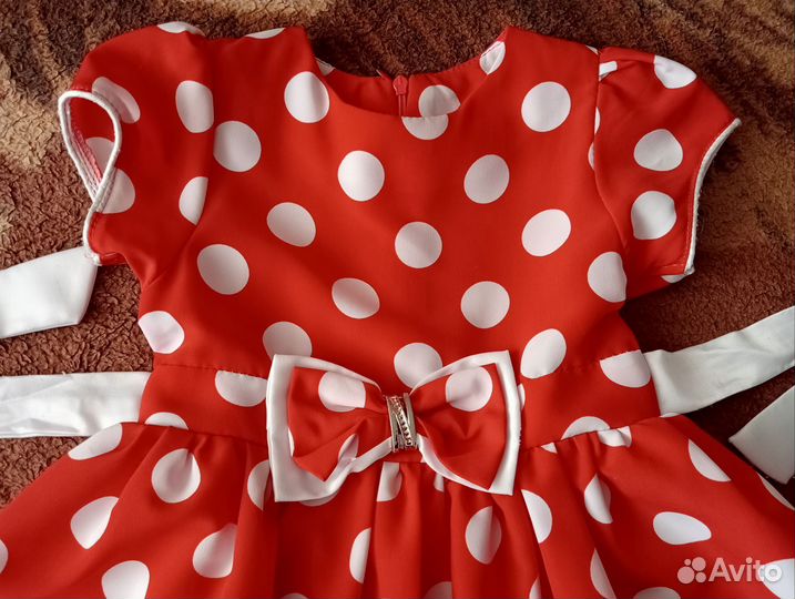 Нарядное платье для девочки 98