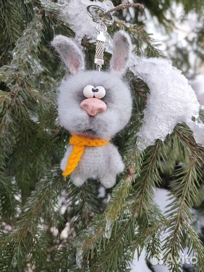 Заяц брелок