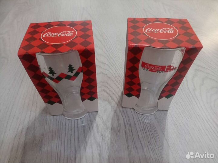 Коллекционные стеклянные стаканы Coca-Cola