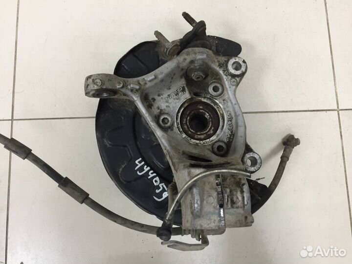 Цапфа/кулак поворотный передний правый Volkswagen