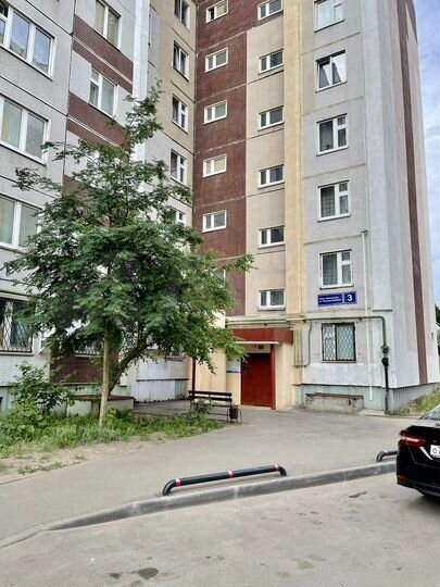 4-к. квартира, 96 м², 8/9 эт.