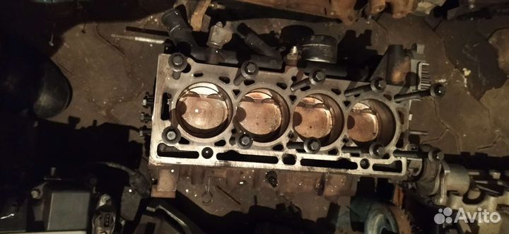 Шорт блок 1.6 бензин Рено меган 2 к4м