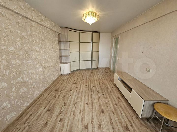 2-к. квартира, 42,7 м², 6/9 эт.