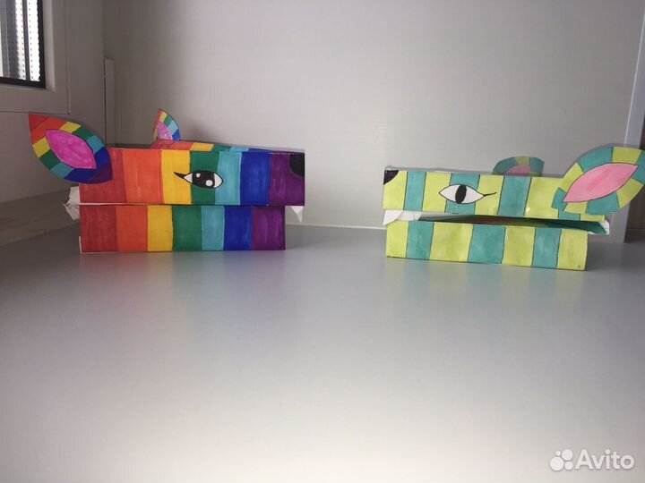 Дракон на руку из бумаги