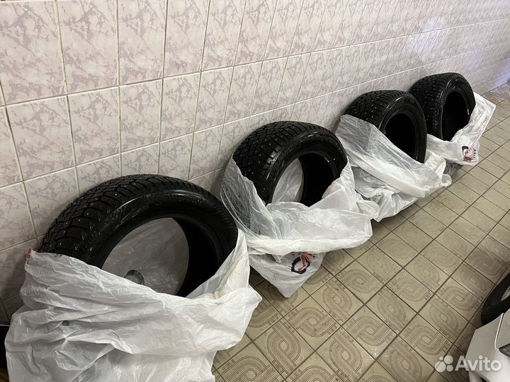 Continental IceContact 2 SUV SSR 255/55 R18 109T