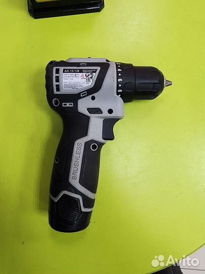 Дрель шуруповерт интерскол да-10/12В