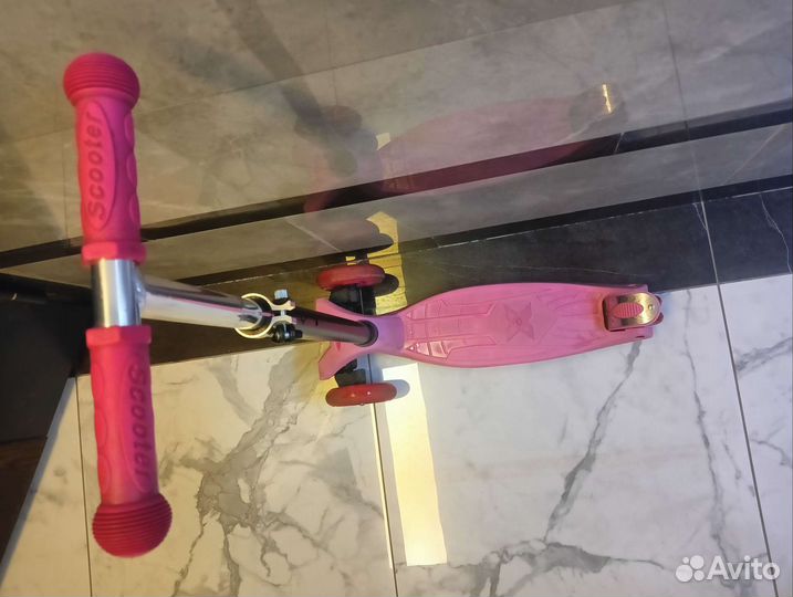 Самокат детский трехколесный Rush Hour