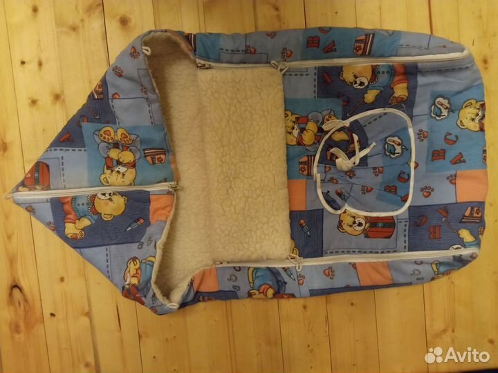 Зимний конверт в прогулочную коляску