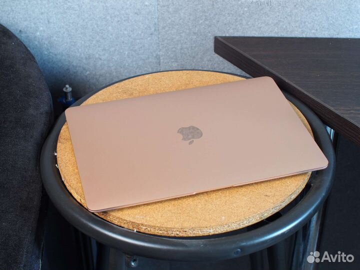 Apple MacBook Air M1 8/256