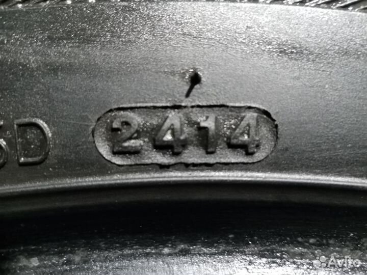 Kumho Road Venture ST KL16 235/65 R17