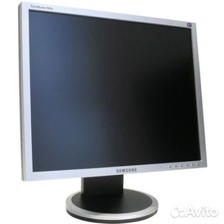 ЖК монитор 19