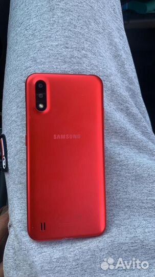 Телефон Samsung А 01
