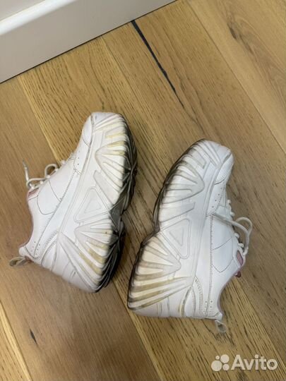 Кроссовки на платформе Bershka Barbie (37)