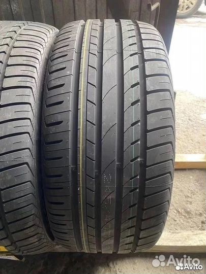 Charmhoo Sports T1 245/40 R19