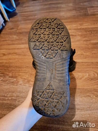 Ботинки демисезонные 35 размер