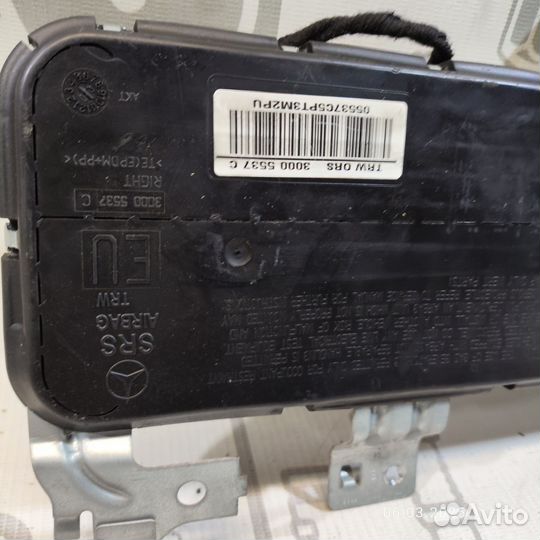 Подушка безопасности правой двери mercedes w209