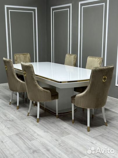 Кухонный стол. Доставка по всей России