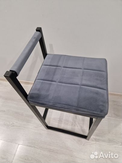 Стул барный