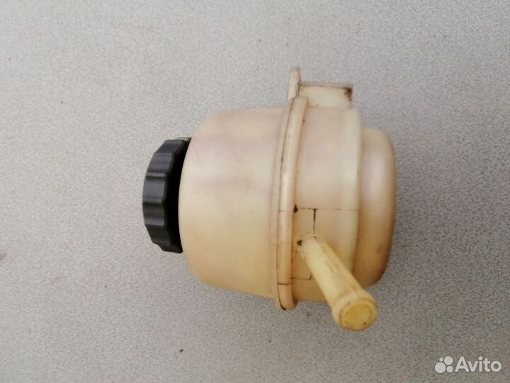 Бачок гидроусилителя Kia Rio 1 2002-2005