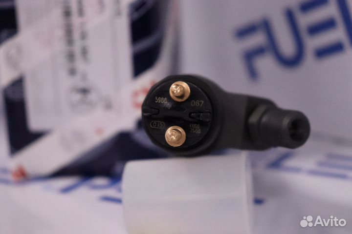 Форсунка топливная 0445120067