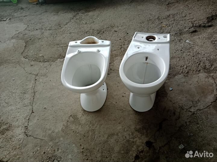 2 унитаза для ремонта квартиры
