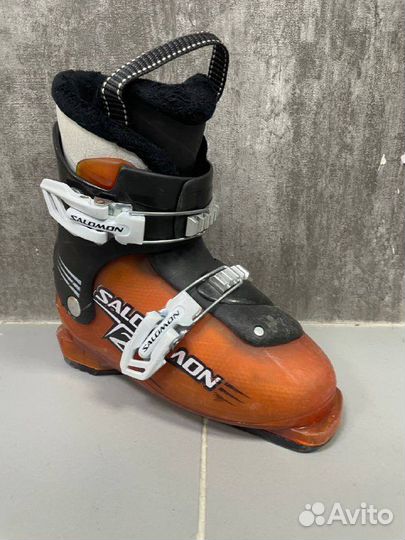 Горнолыжные ботинки