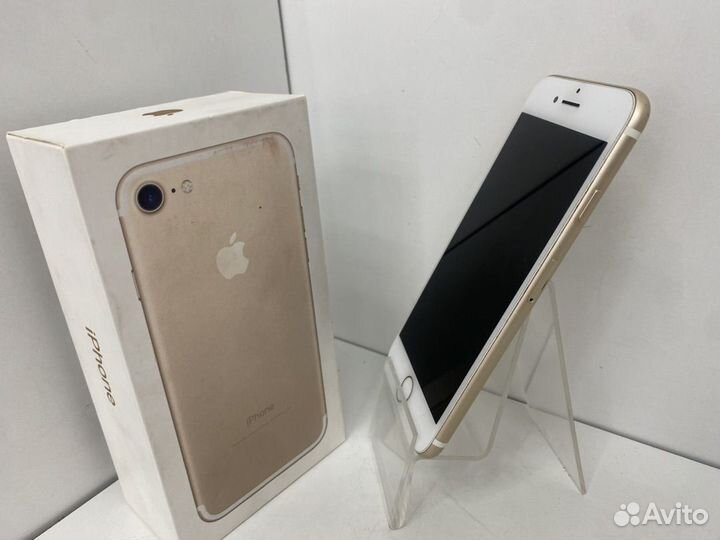 iPhone 7, 32 ГБ