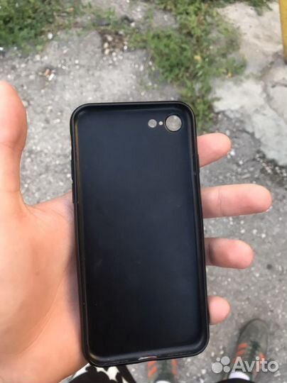 Чеход на iPhone 8