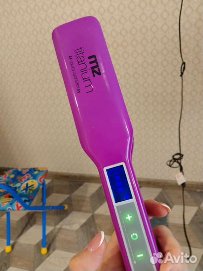 Утюжек для волос профессиональный