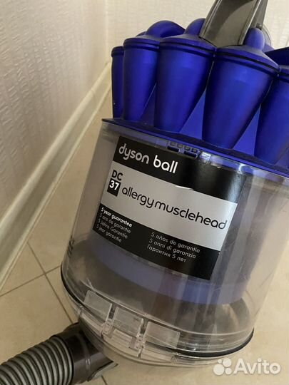 Пылесос Dyson dc 37