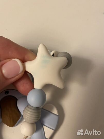 Именной держатель для пустышки Леша