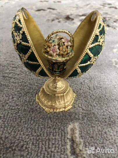 Яйцо коллекционное