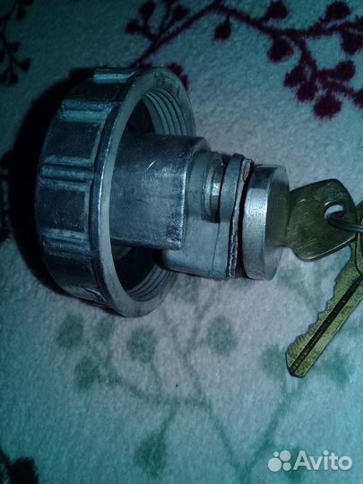 Крышка бензобака