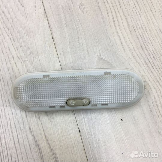 Плафон Подсветка фонарь салона Renault sandero ste