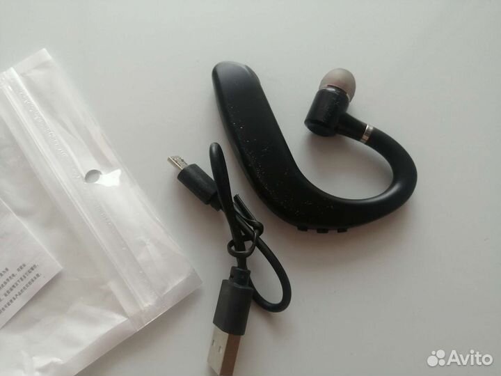 Bluetooth гарнитура наушник