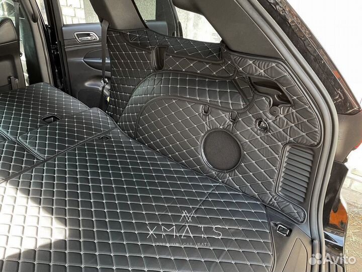 Коврики из экокожи в багажник Jeep
