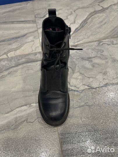 Ботинки демисезонные для девочки 34