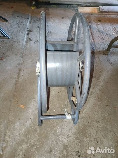 Катушка металлическая для шланга,провода