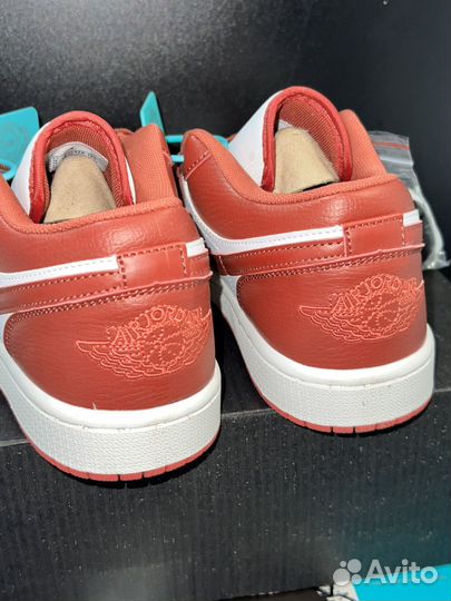 Nike Air Jordan 1 Low Team Red Оригинал