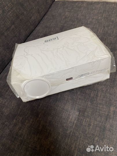 Проектор Aun F 30