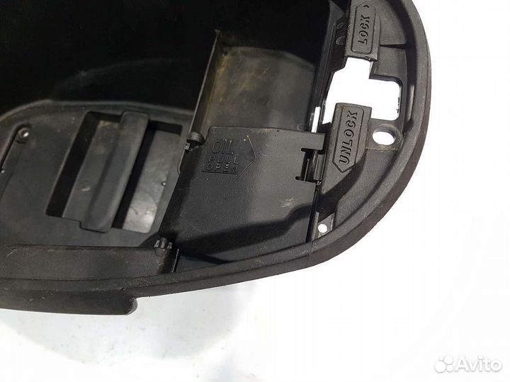 Пластик унитаз багажник Honda Tact af51