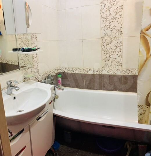 2-к. квартира, 52 м², 3/5 эт.